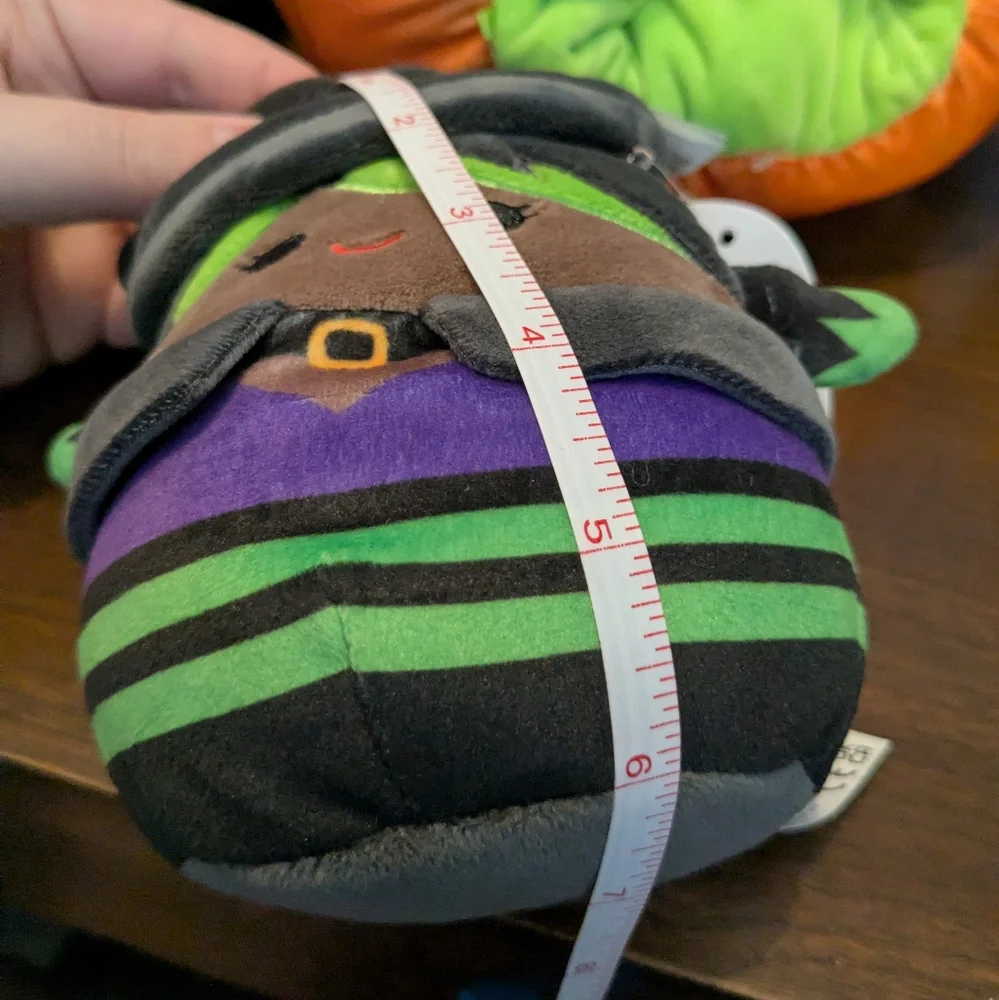 Halloween Squishmallow Lot - Picture 6 of 10